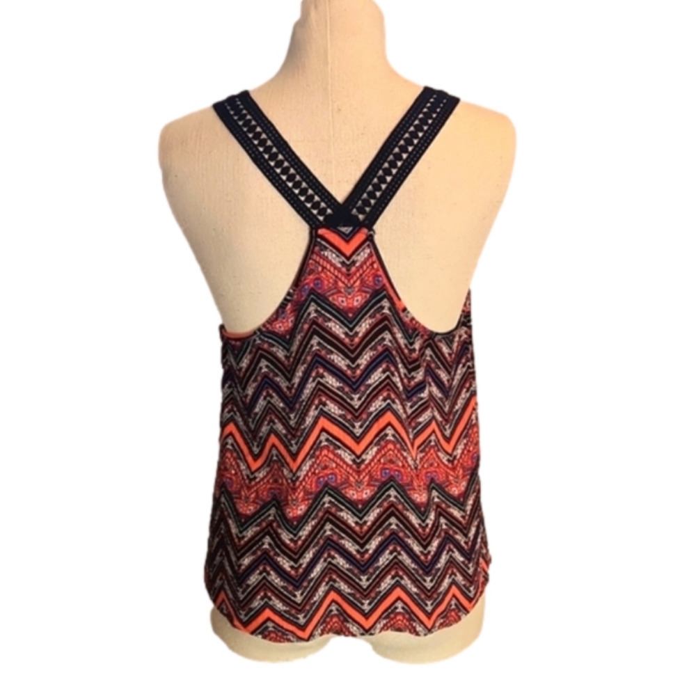 JUNIORS Ambiance Tribal macrame neck line tank top size Medium - Picture 6 of 11